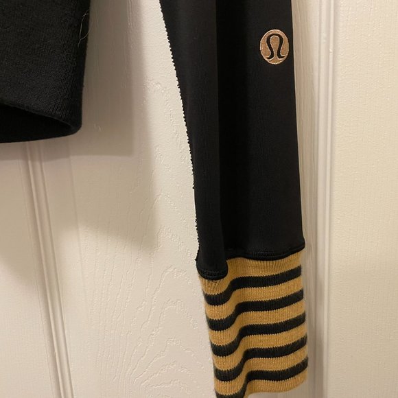 Lululemon Zip Up Sweater - Picture 3 of 5